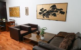 Peaceful Zen Getaway In The City